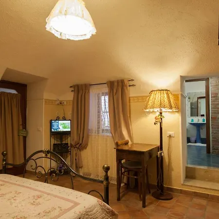 B&B Le Pietre Larghe 티볼리