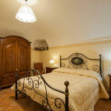 Le Pietre Larghe Bed & Breakfast *